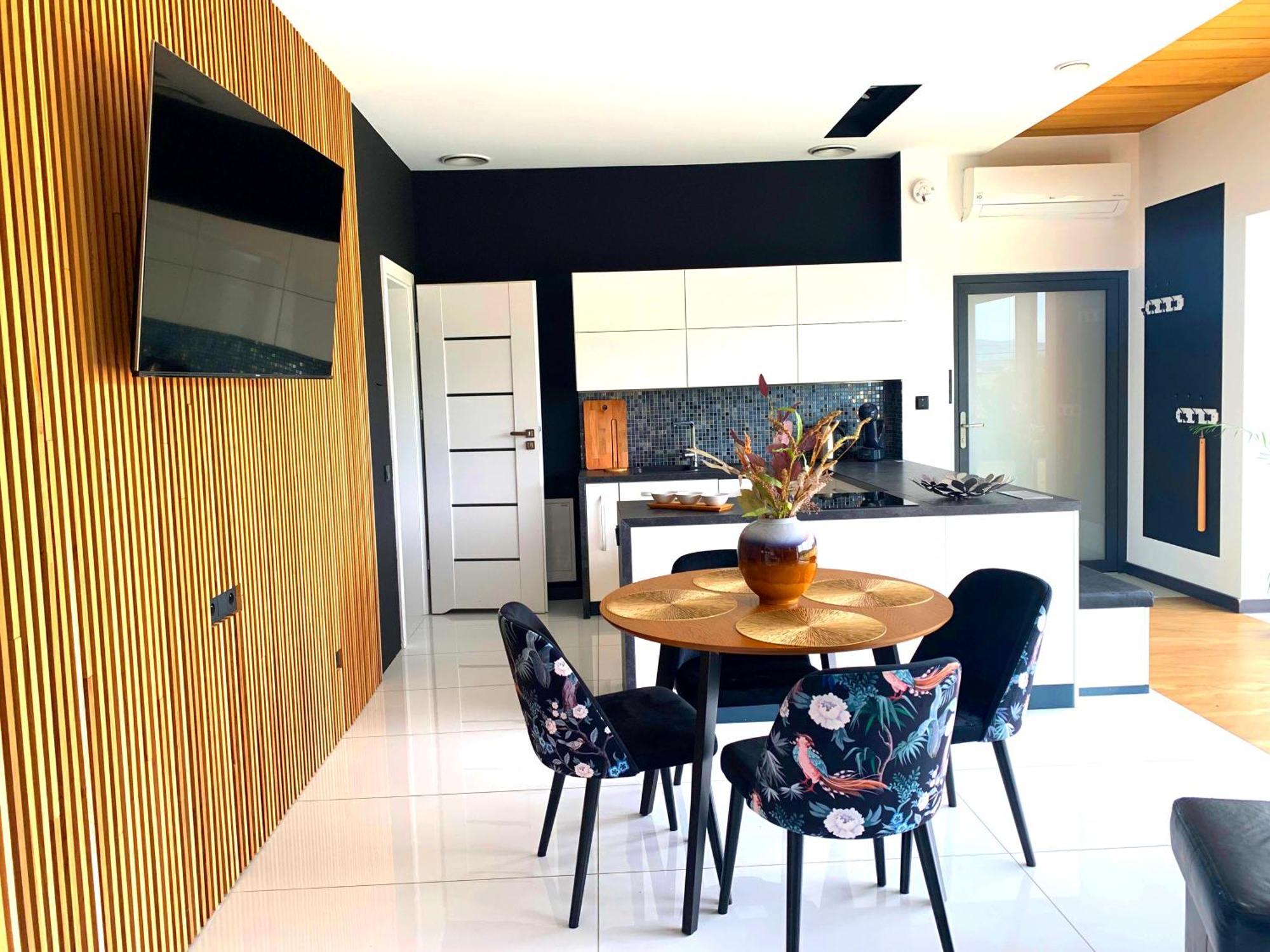 106 Apartment