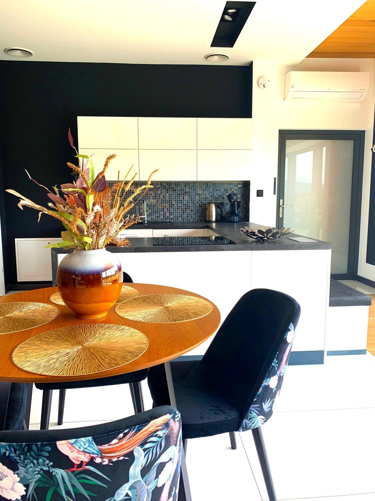 106 Apartment *